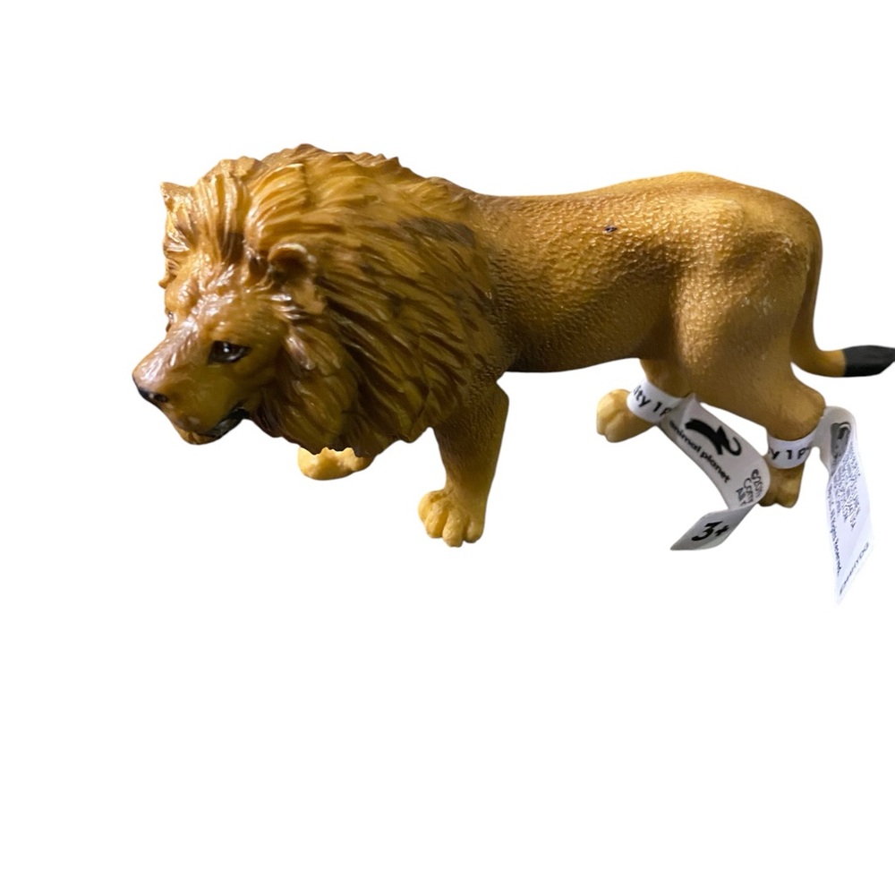 Animal Planet Adult Male Lion Figurine NEW
